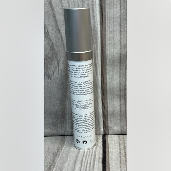 New in Box Algenist Retinol Firming & Lifting Serum 1fl oz/ 30 ml - Picture 4 of 4